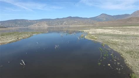With a high around 58°F and the low around 30°F. . Current lake isabella water level